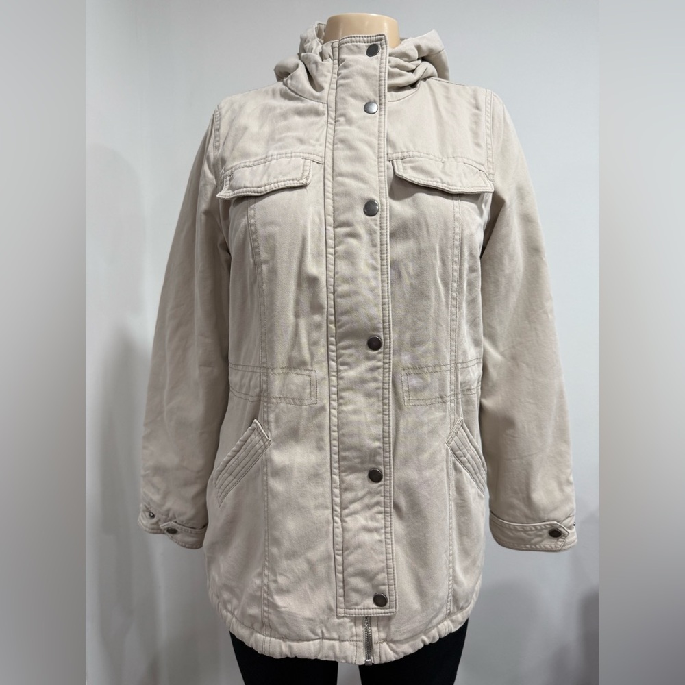 SEBBY WOMEN'S CREAM  HOODED JACKET 
SIZE MEDIUM